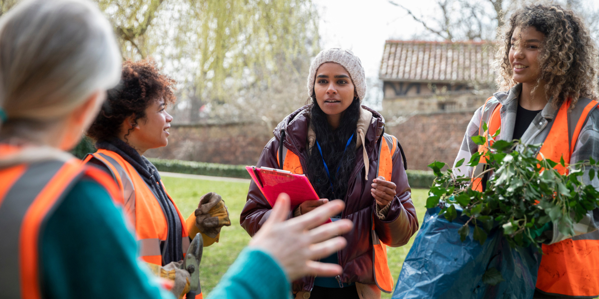 Engaging-Youth-Workforce-through-Sustainable-Career-Paths-2000