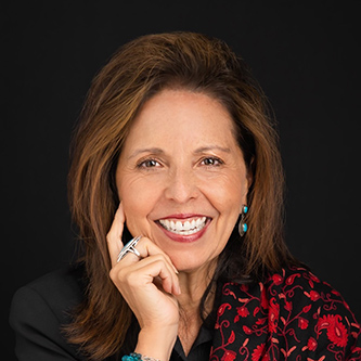 katnerine lucero headshot