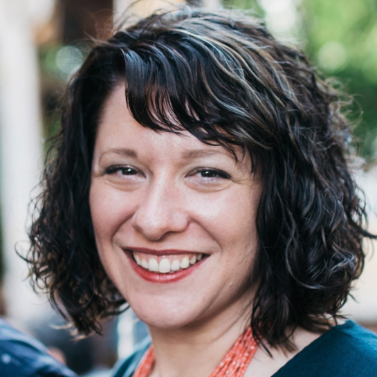 ashlie denton headshot